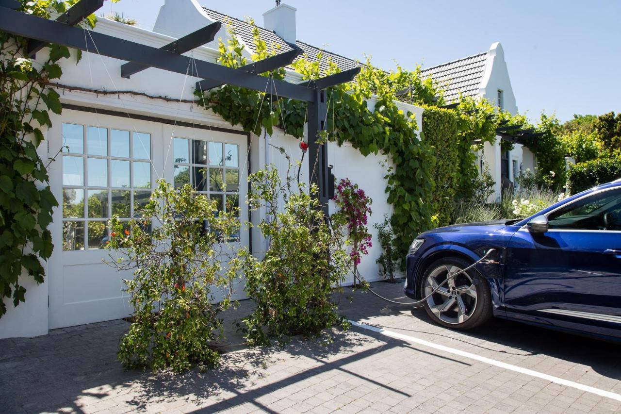 14 On Klein Constantia Guest house