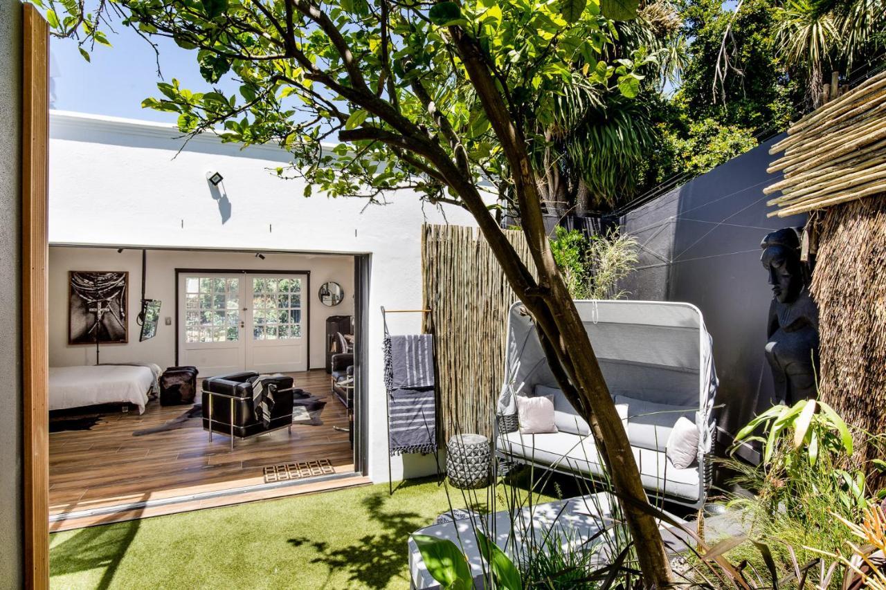 14 On Klein Constantia Guest house